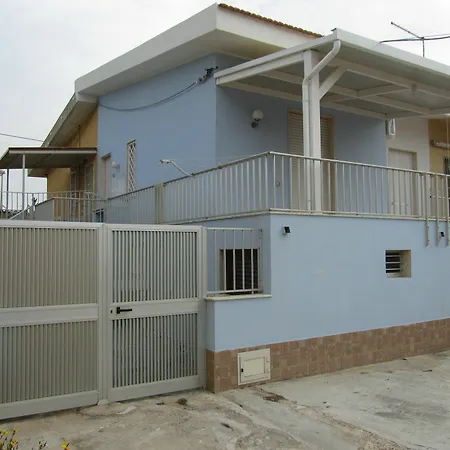 In Sicily - Beachfront House * Santa Croce Camerina