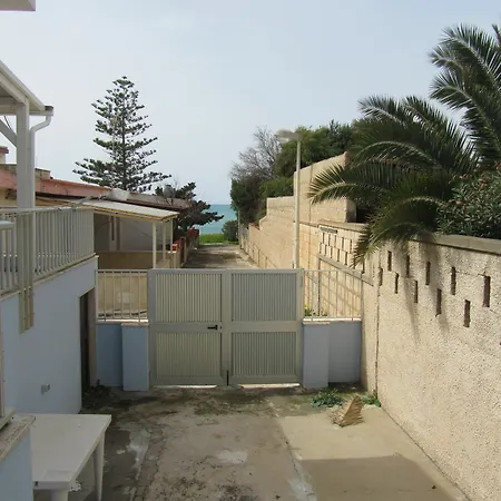 Apartment In Sicily - Beachfront House